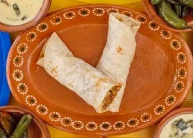Burrito de carne con chile