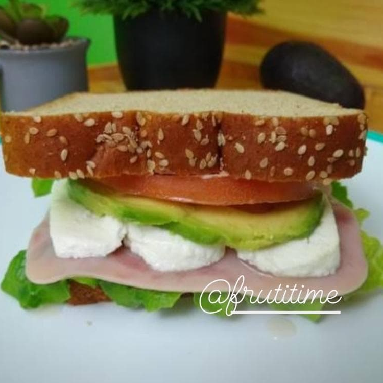 Sandwich Jamón
