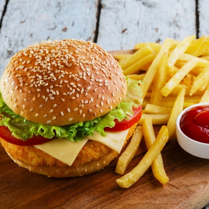 Hamburguesa de Pescado + Papas Fritas