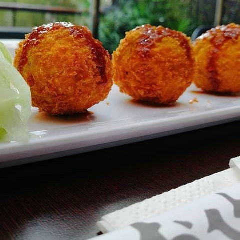 Sushi-bolitas
