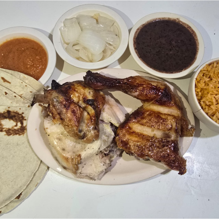 ½ Pollo Asado