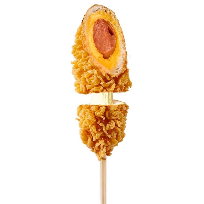 Corndog Hotdog, Mozzarella y Cheddar más Tp. Ramen