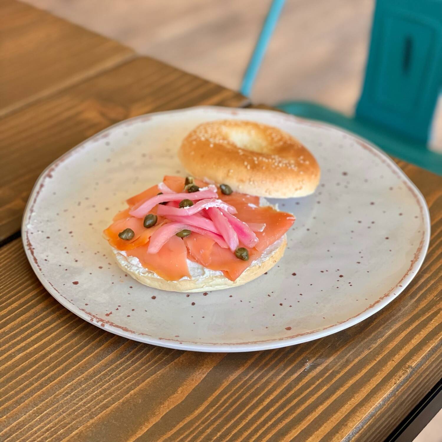 Bagel Tikiti