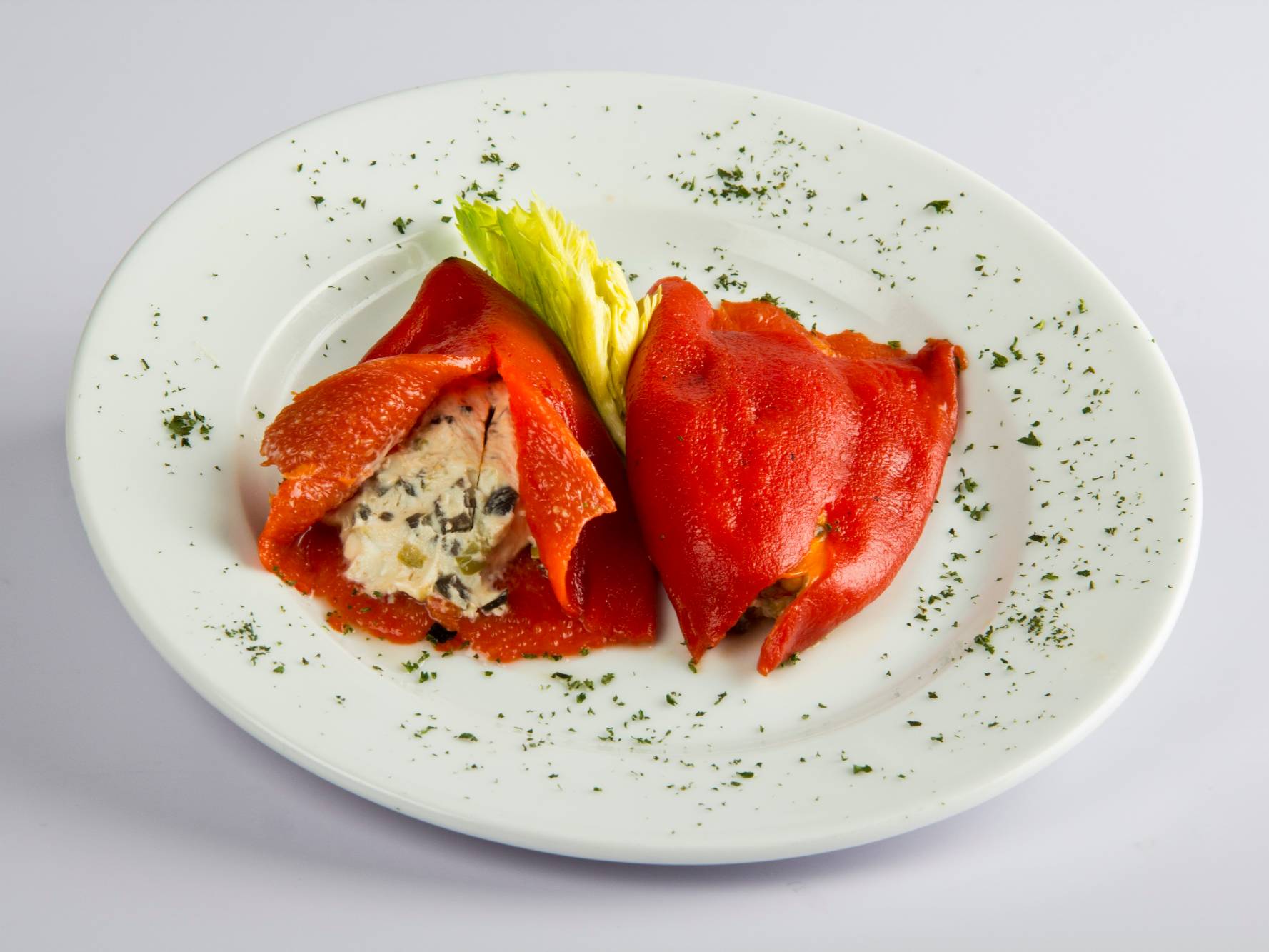 Piquillos Rellenos de Cabra