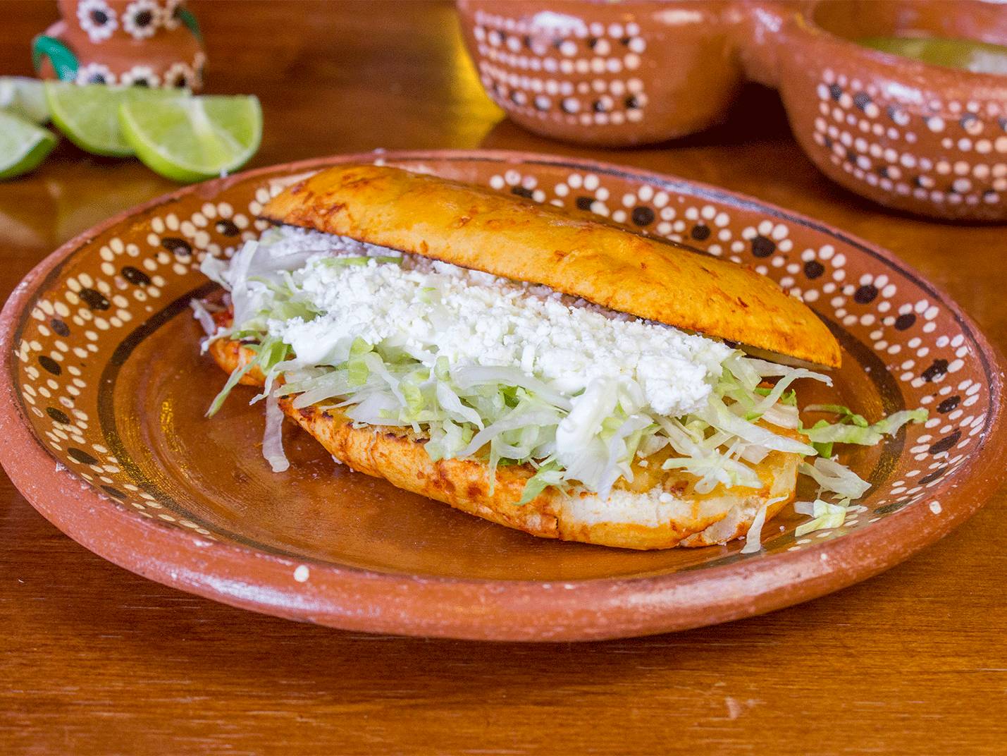 Pambazo + Pozole Grande