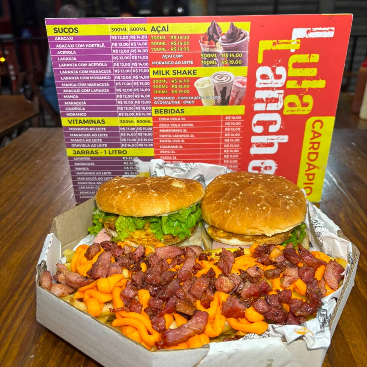 2 x tudo de 2 carnes , turbinada e 2 guaramor