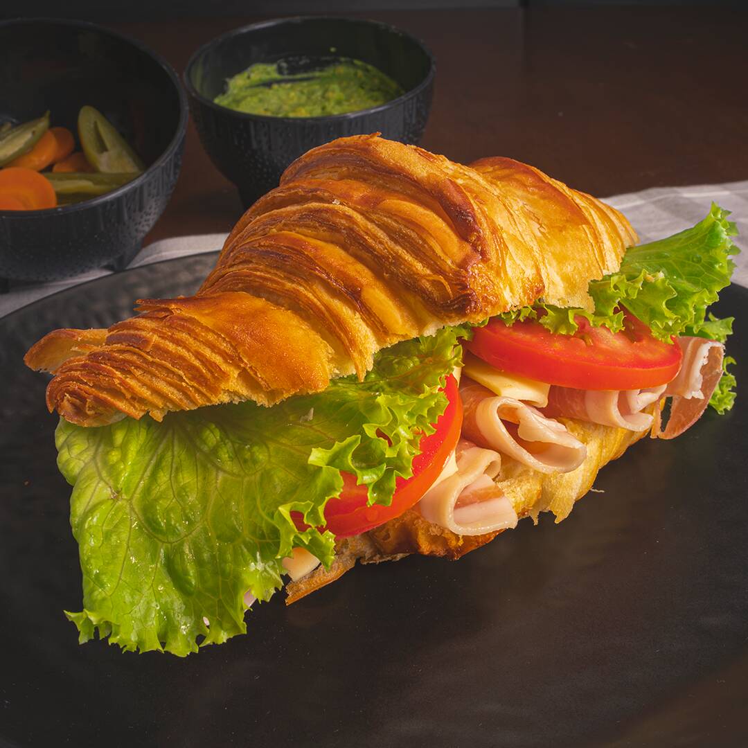 Croissant de Jamón Serrano