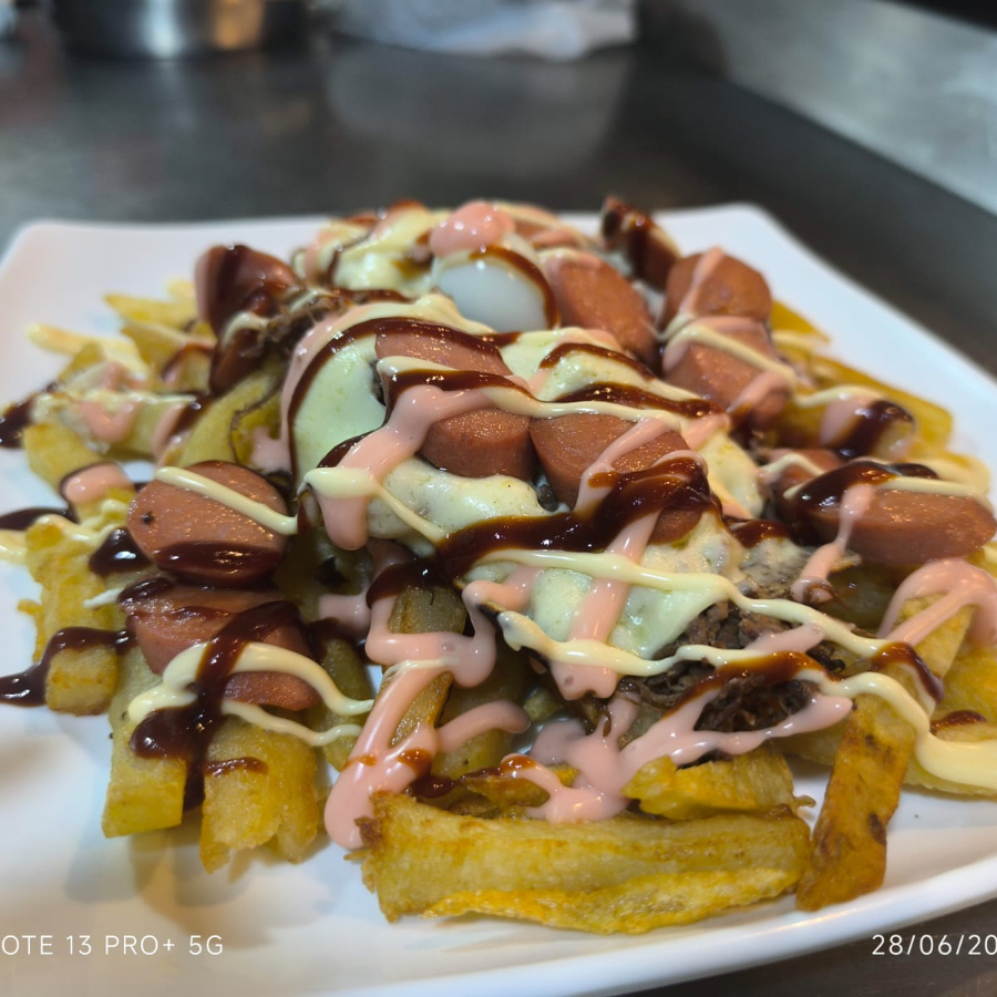 Salchipapa Mixto