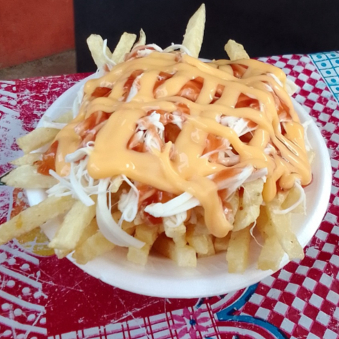 PAPAS A LA FRANCESA C/QUESO OAXACA