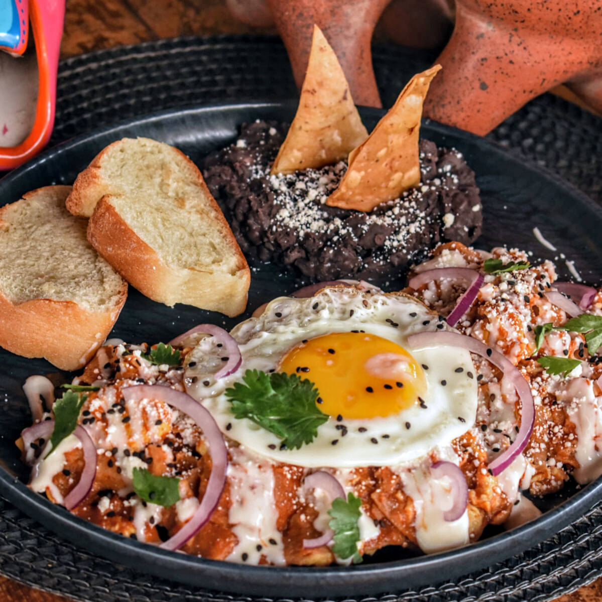 Combo Chilaquiles Tradicionales + Agua Fresca
