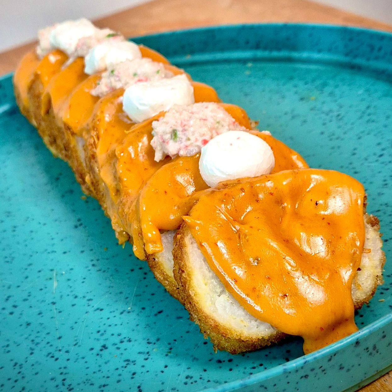 QUE PERRON ROLL