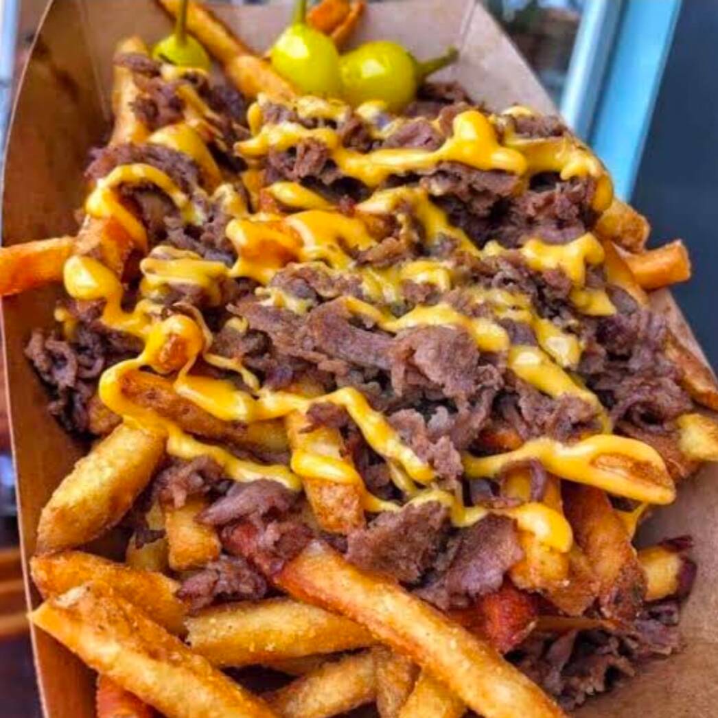 Papas ala Francesa con Carne Asada