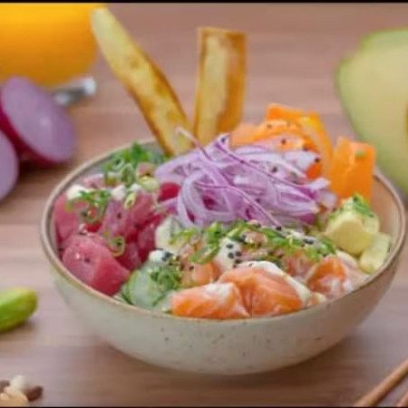 Salmão em cubos, Tilapia, Cream Cheese, Tomate Cereja, Cenoura ralada, Cebola roxa, Cebolinha