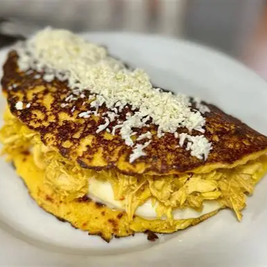 Cachapa con Queso y Pollo