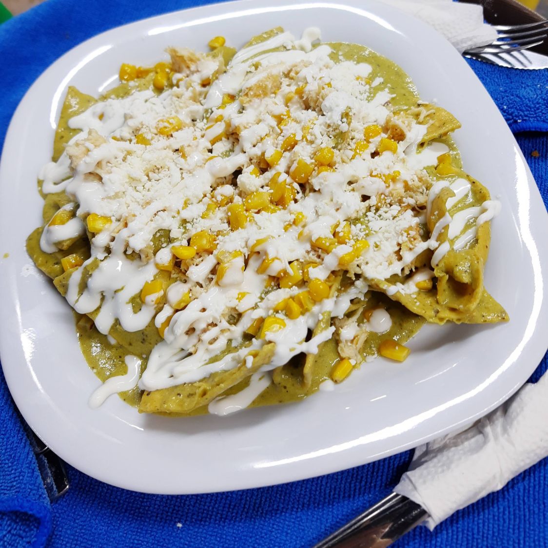 Chilaquiles Pistaccia