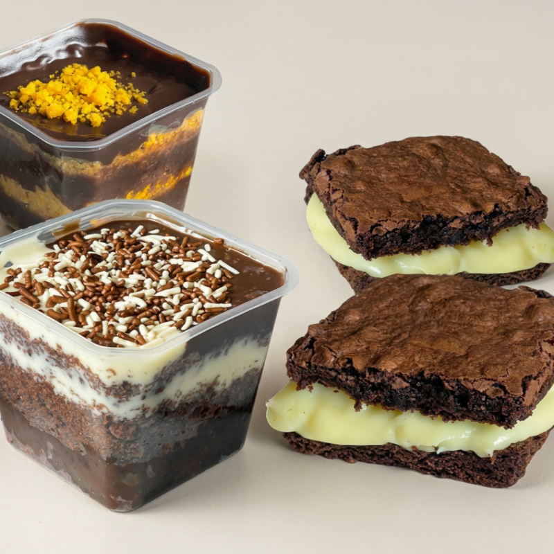 Para Casal ou Amigos com Desconto, o conjunto de Bolo e Brownie que vão alegrar seu momento.