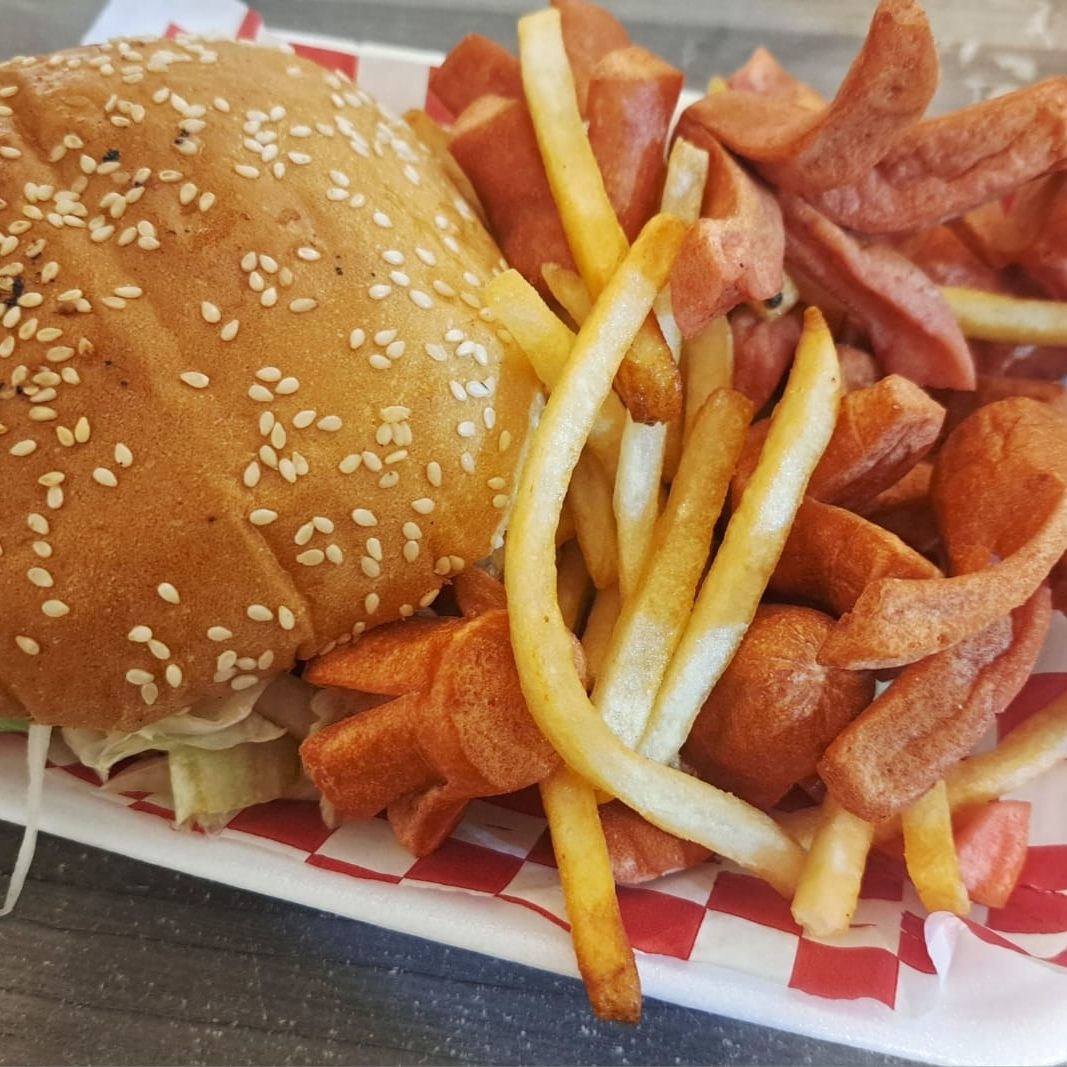 Salchiburguer+refresco
