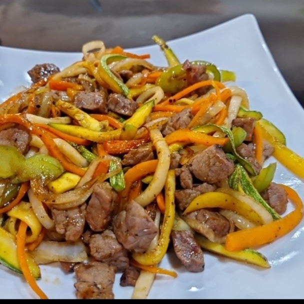 Yakiudon Pollo