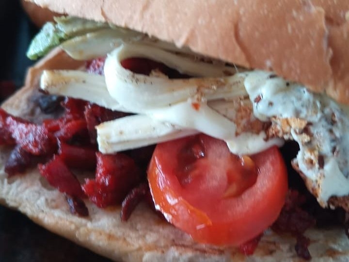 Torta de Longaniza Ahumada con Queso