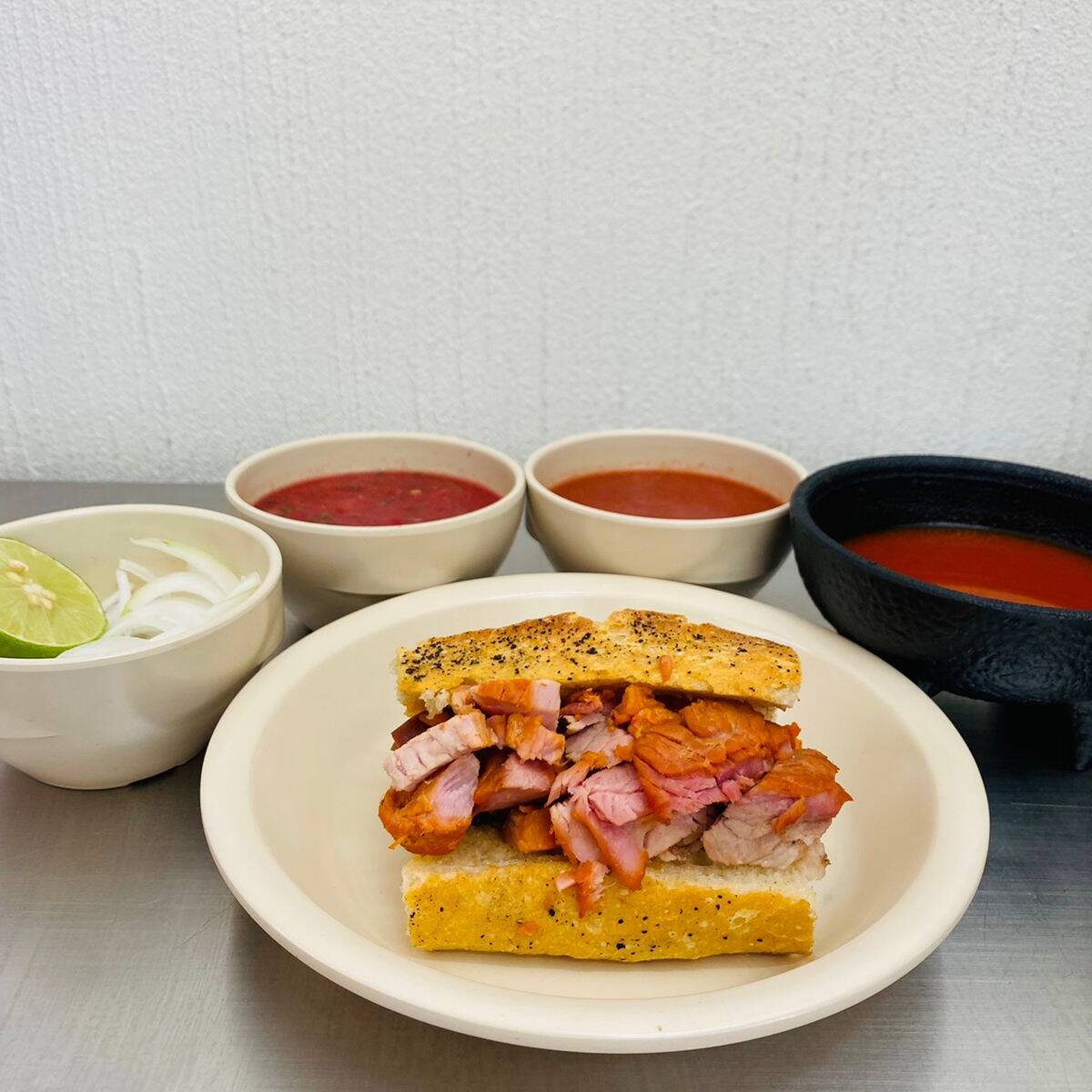 1/2 Torta Ahogada de Carnitas