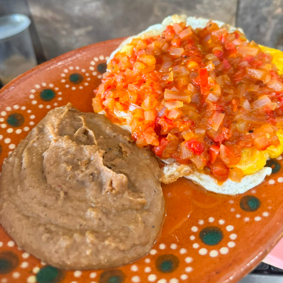 HUEVOS AL GUSTO