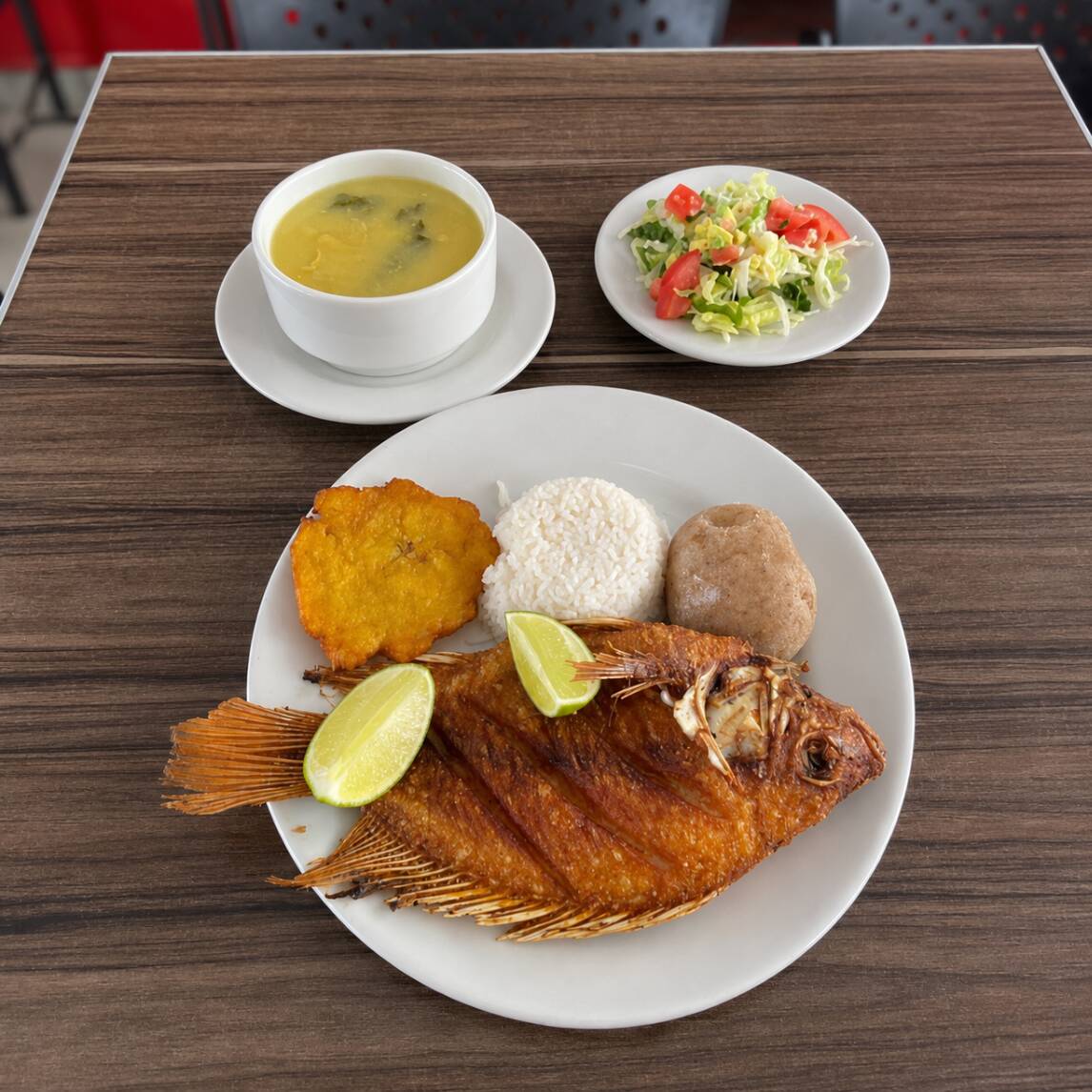 Menú con Mojarra Frita