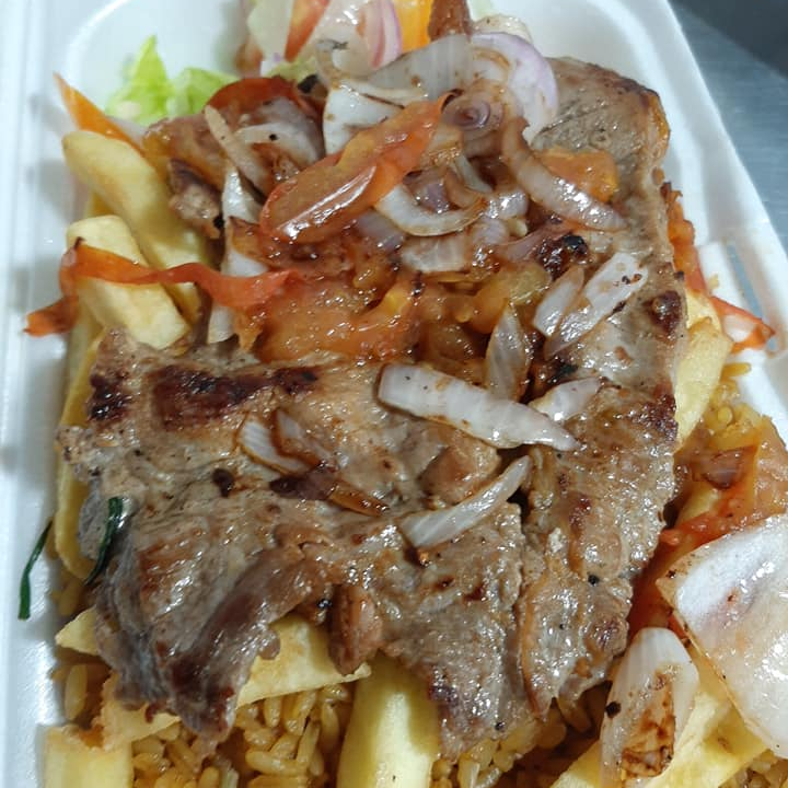 Comida con Carne en Bistec