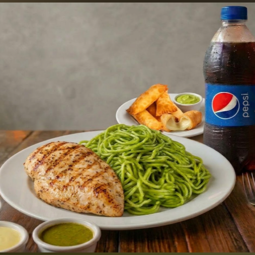 Tallarines verdes con Pechuga a la plancha