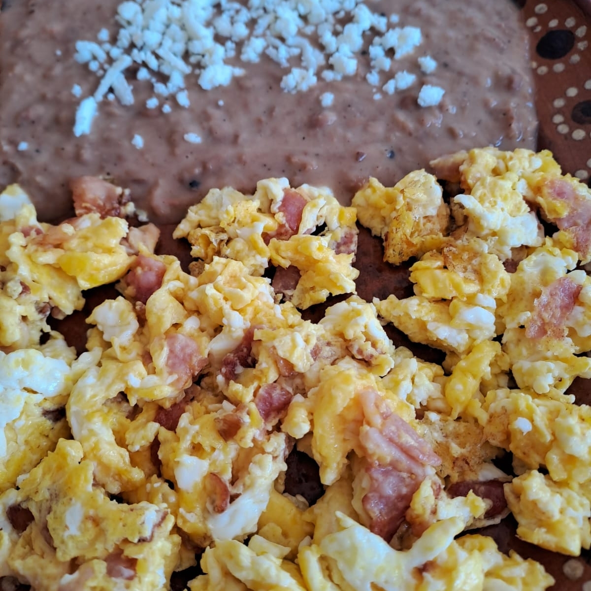 Desayuno con Tocino
