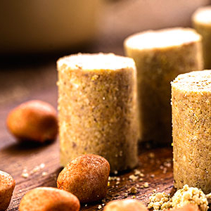 Amendoim , açucar e sal ( 15 grs cada)