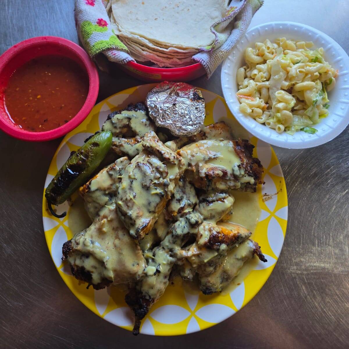 POLLO EN SALSA JALAPEÑO
