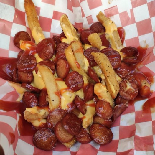 Salchipapas
