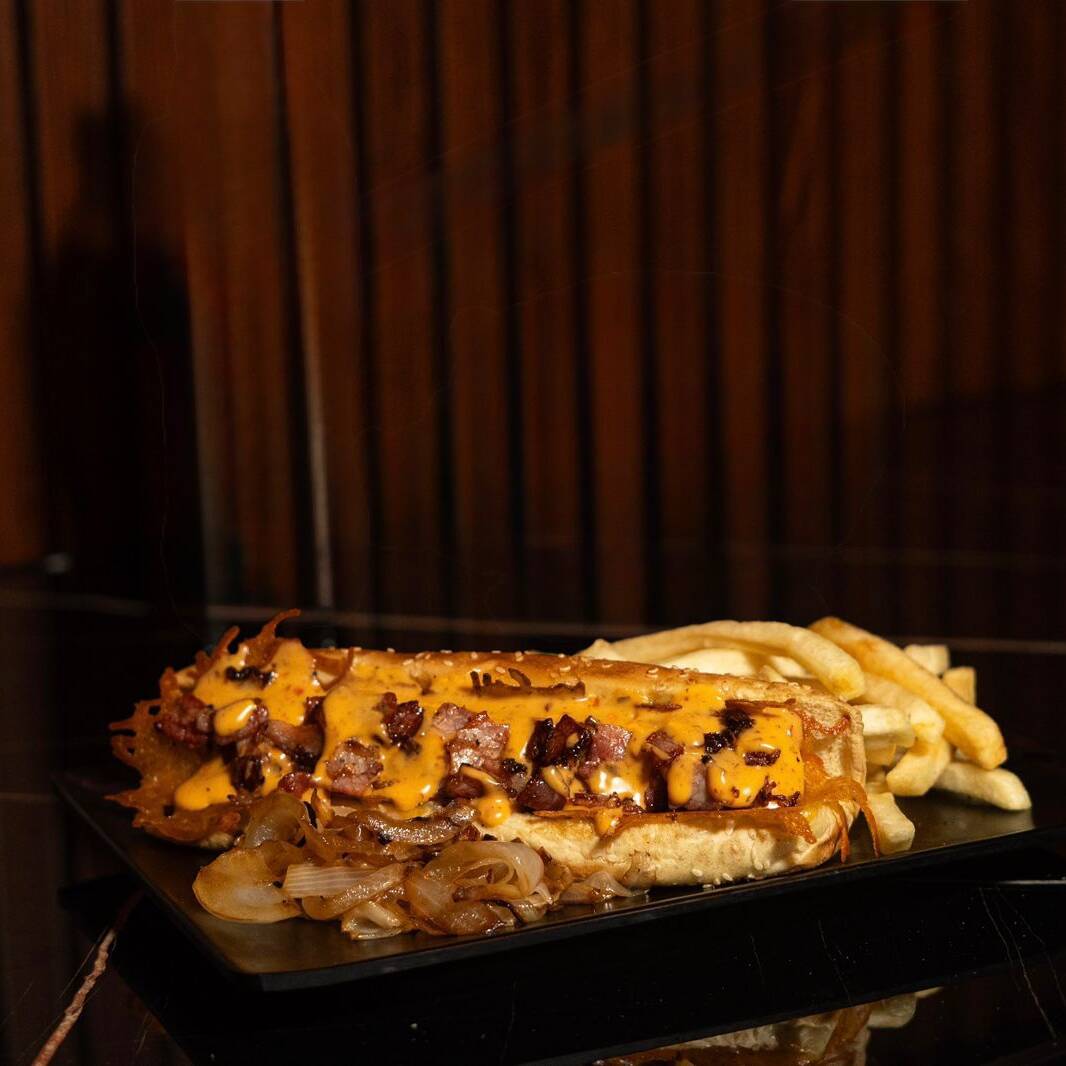 COMBO HOT DOG CUATRO QUESOS