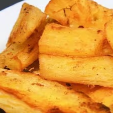 Porção de mandioca especial frita