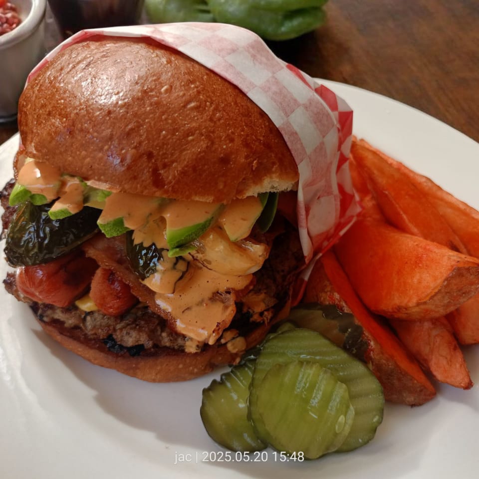 Burger H *
