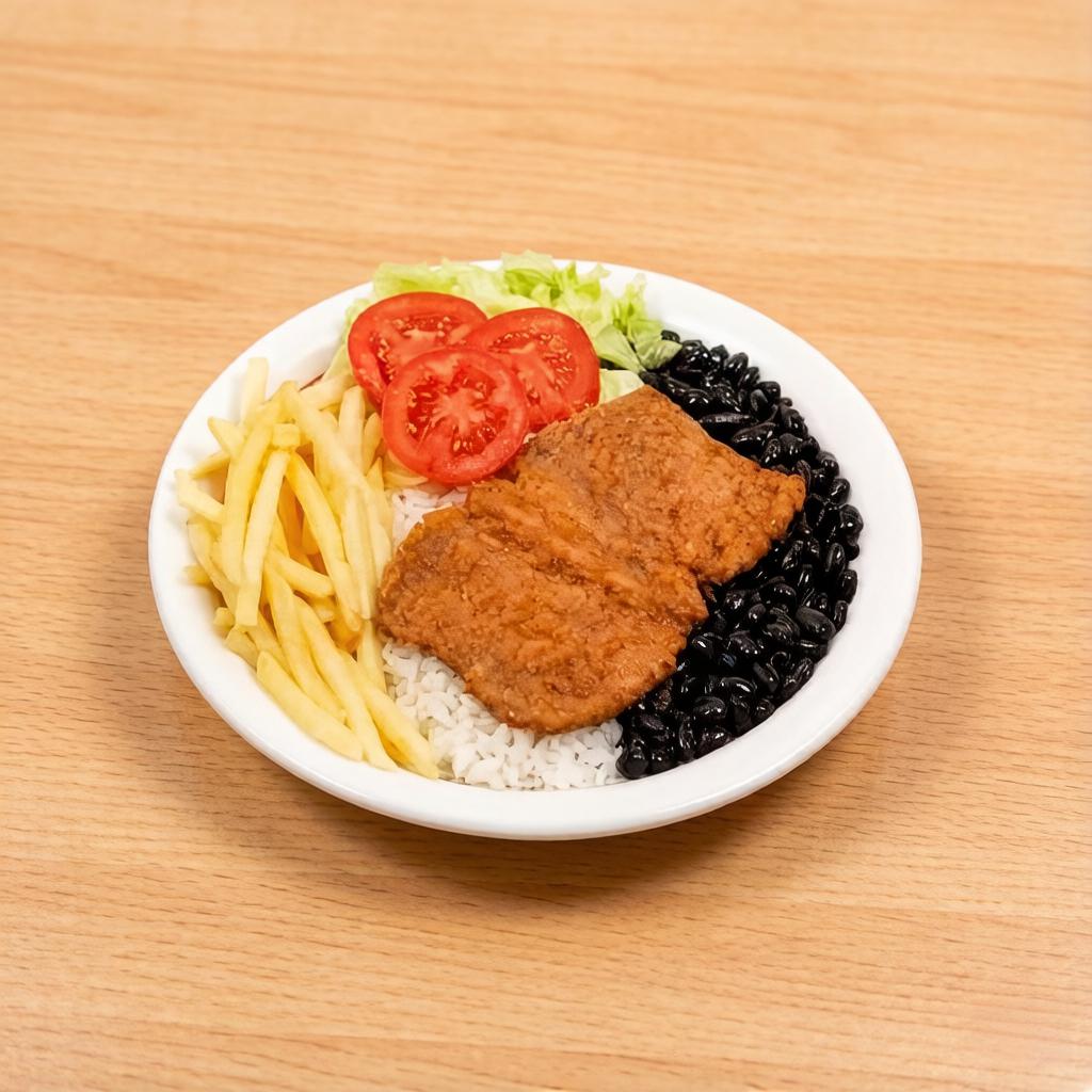 Experimente a deliciosa 'Marmita Bife a Milanesa', uma das nossas marmitas mais aclamadas. Apresentando um suculento bife a milanesa, crocante e temperado à perfeição, acompanhado de arroz fresco e feijão cuidadosamente cozido para proporcionar um sabor caseiro autêntico. Acompanha também um refogado do Dia, que pode ser uma nutritiva couve ou um saboroso repolho, trazendo frescor e variedade ao seu prato. Para completar, uma porção de farofa e você ainda pode escolher entre batatas fritas, purê de batatas ou batata palha. Uma combinação incrivelmente saborosa e satisfatória que fará do seu almoço o ponto alto do seu Dia.