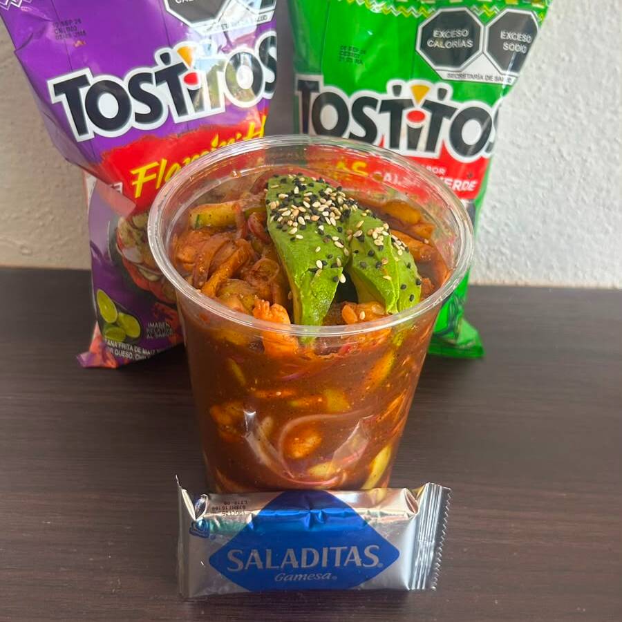 Litro de aguachile negro