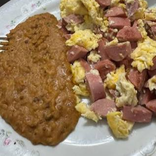 Huevos con Salchicha