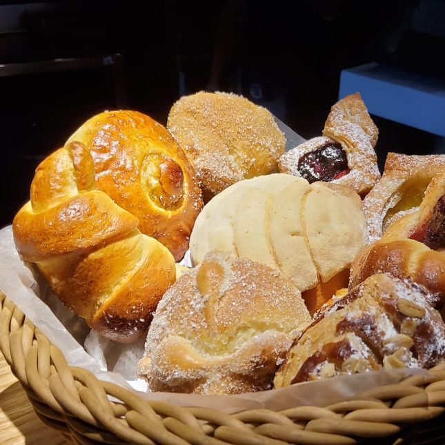CANASTA DE PAN DULCE