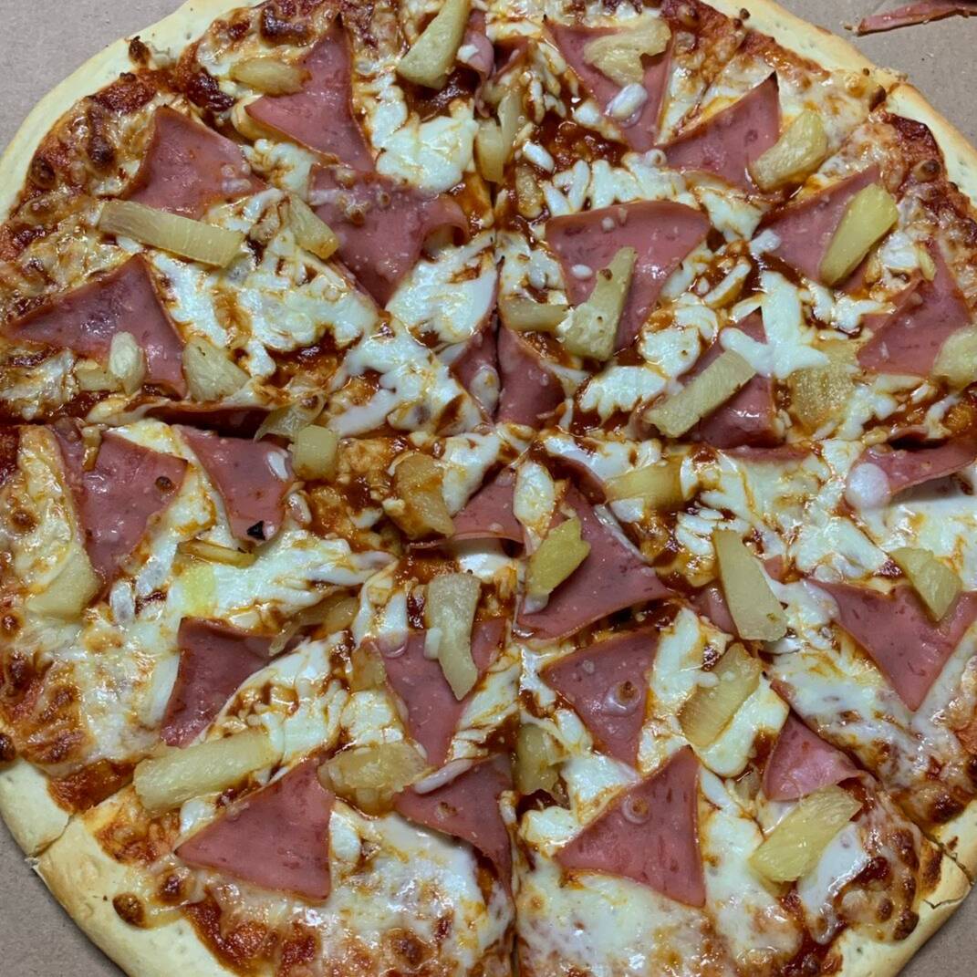 PIZZA HAWAIIANA