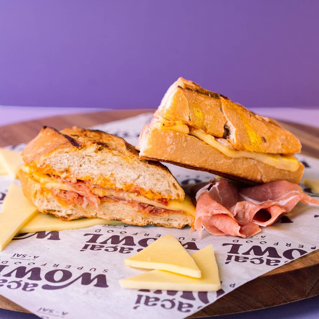 Sándwich de Serrano