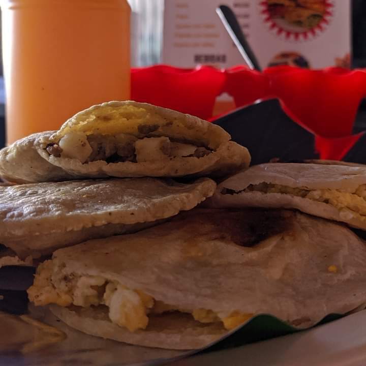 Gordita de Chicharron