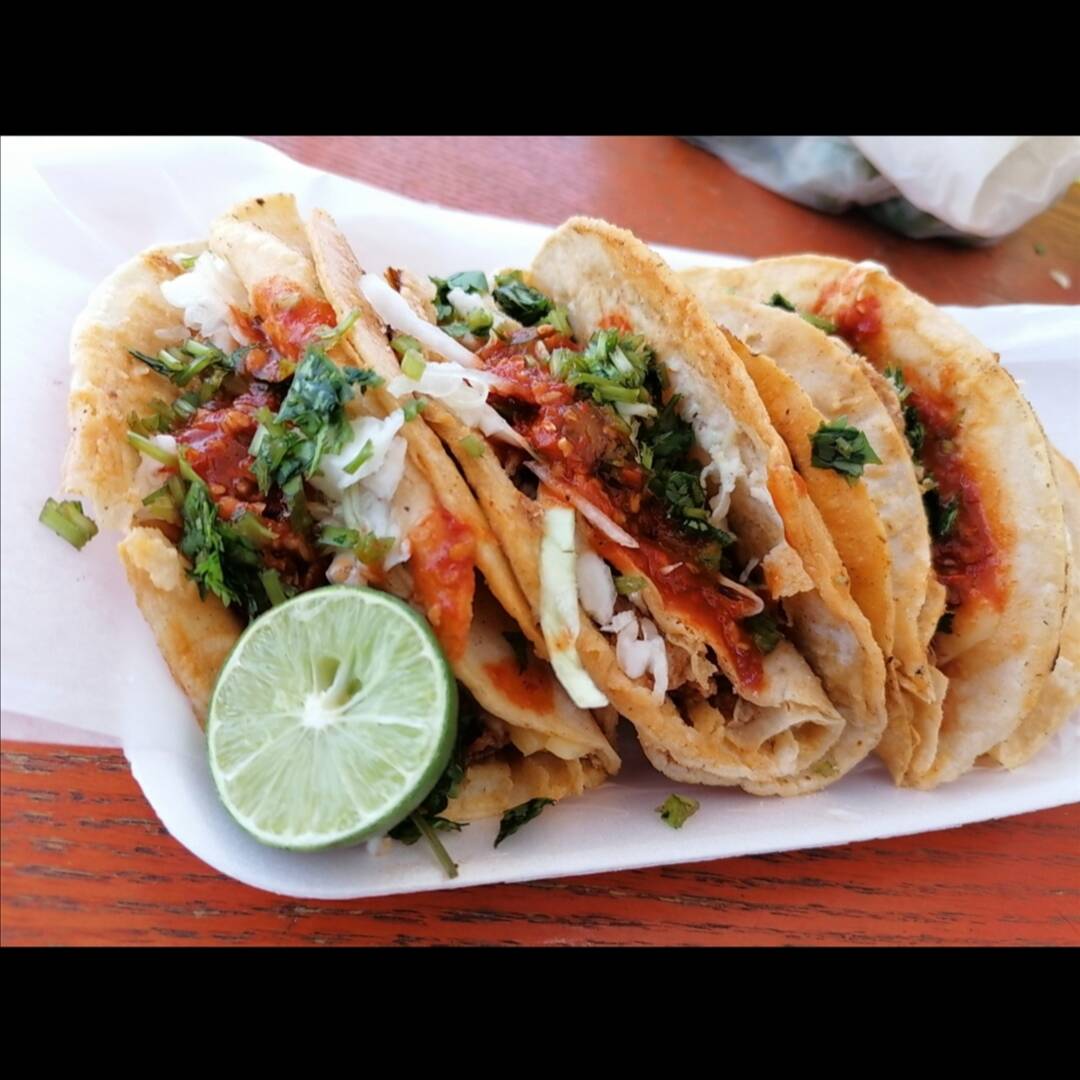 Tacos de Birria Doble Tortilla