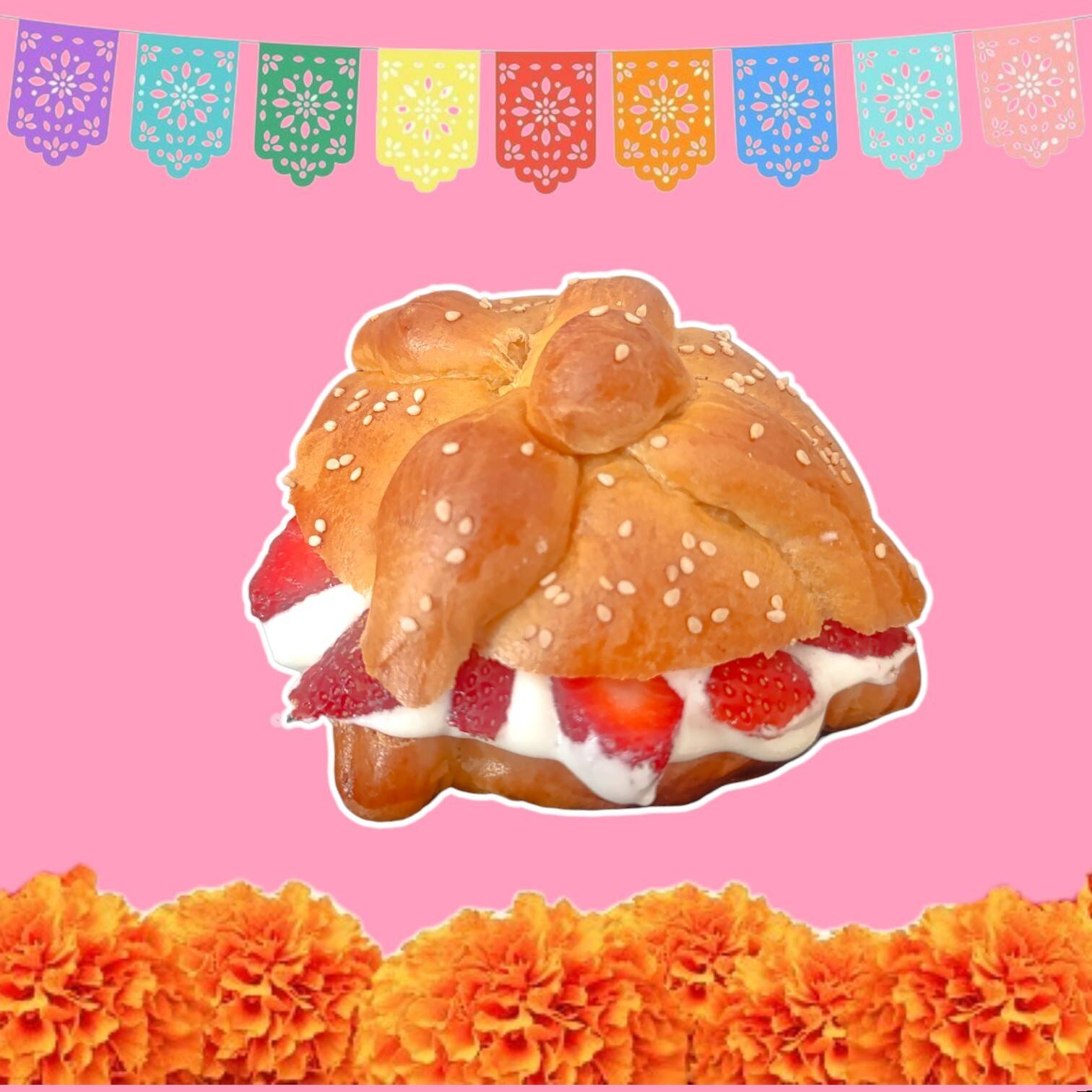 Cubone ( Hojaldra rellena de fresas con crema )