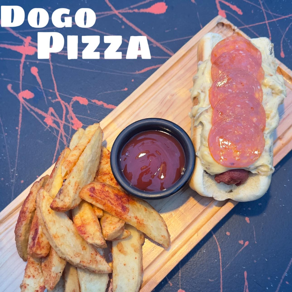 DOGO PIZZA + PAPAS