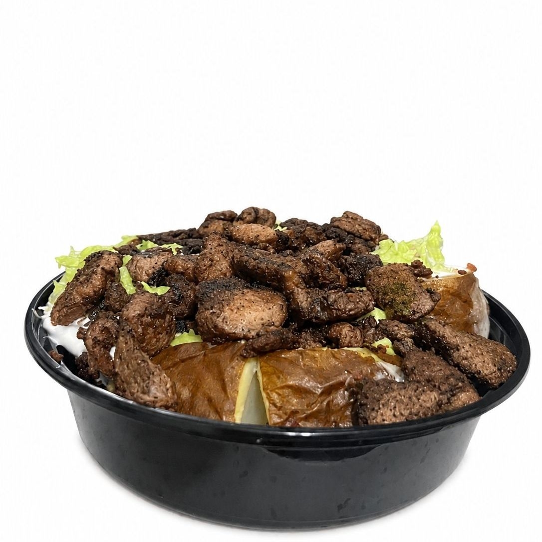 Papa Horneada con Carne Asada