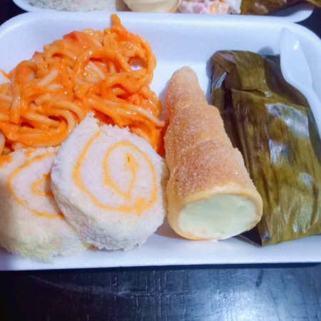 Platillo Fiesta. Elige 5 Bocadillos