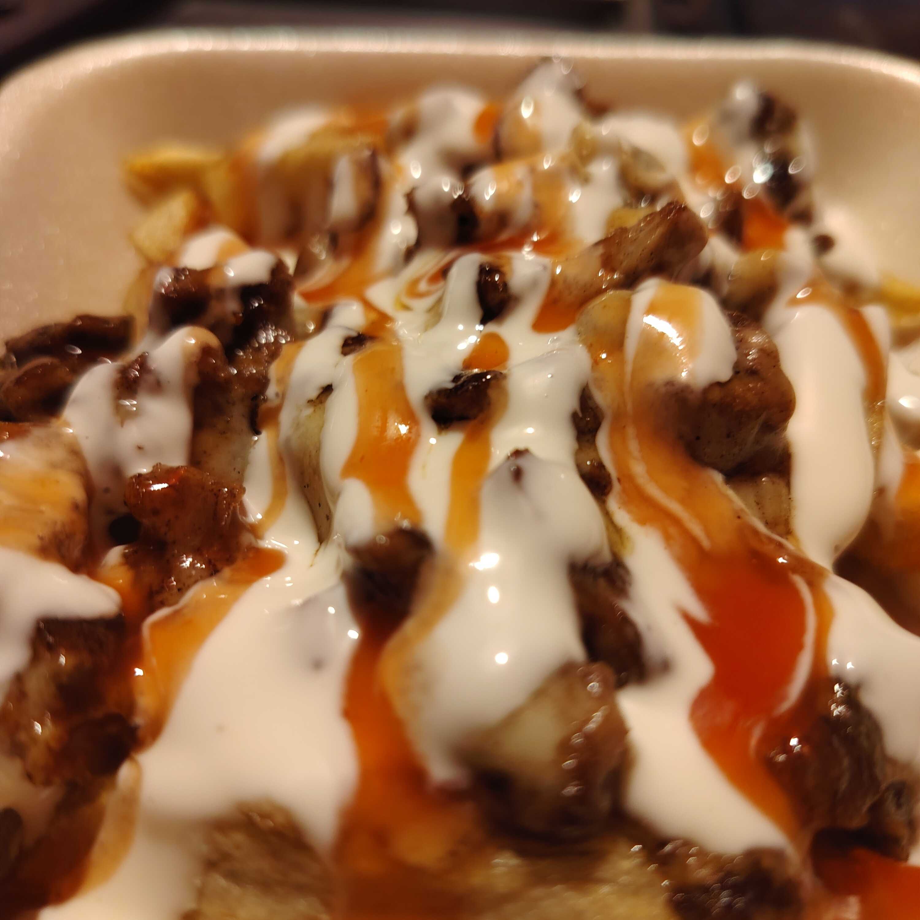 Papas Especiales con Carne Asada
