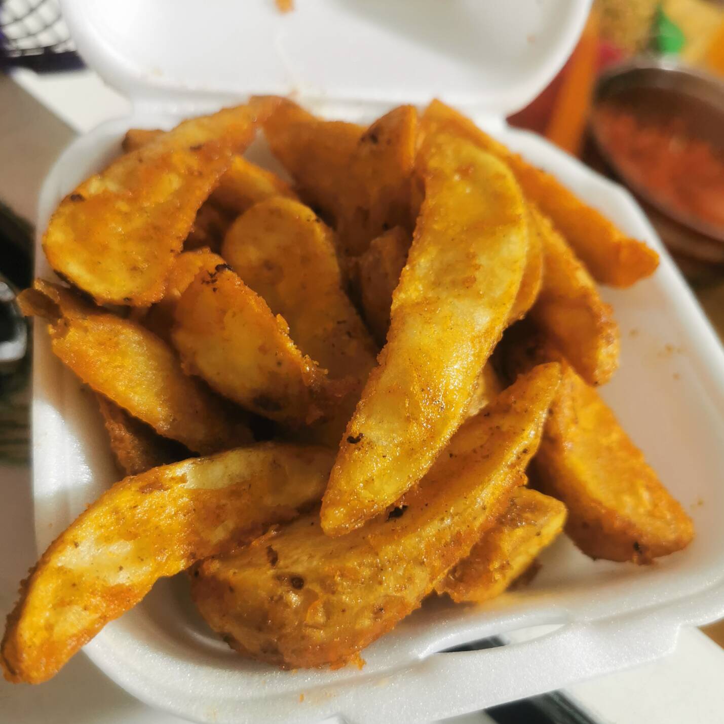 orden de papas en gajo