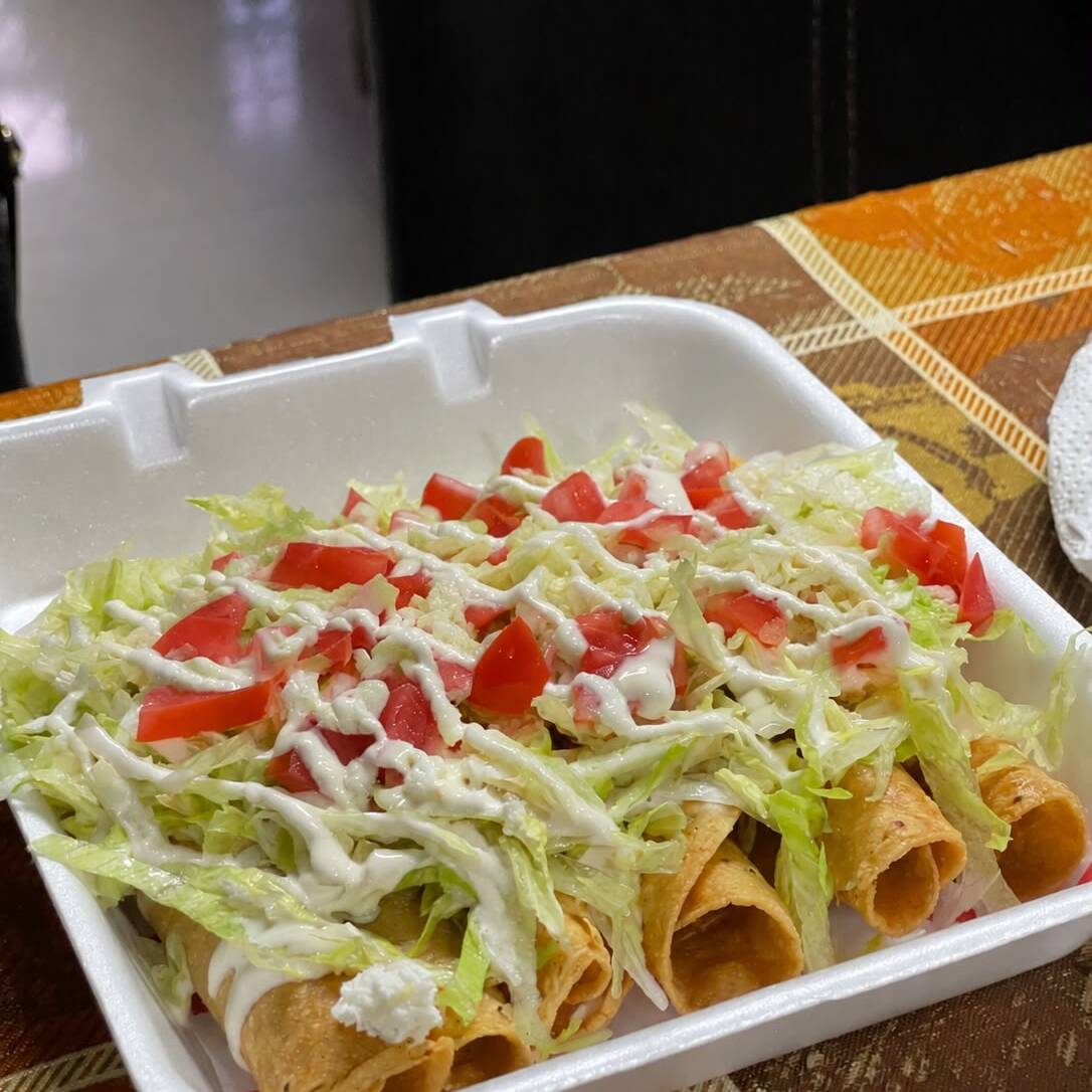 Orden de Tacos Dorados